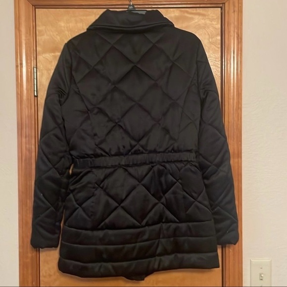 Via Spiga Women’s quilted puffer style coat - Picture 2 of 6